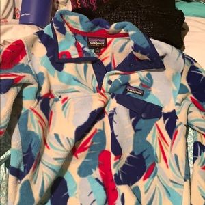 patagonia pullover